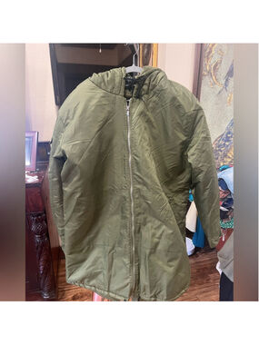 Men's Vintage “Imperious” Olive Hooded Puffer Jacket